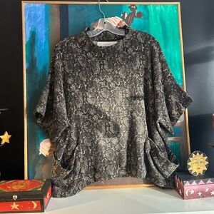 Zara Knit Brown and Tan Snakeskin Top Medium